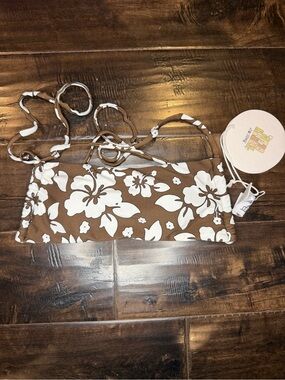Princess Polly Isabelle Bikini Top NWT US 2 AU 6